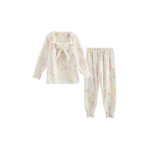 Sleeping Beauty Pajama Set Women's Apricot
