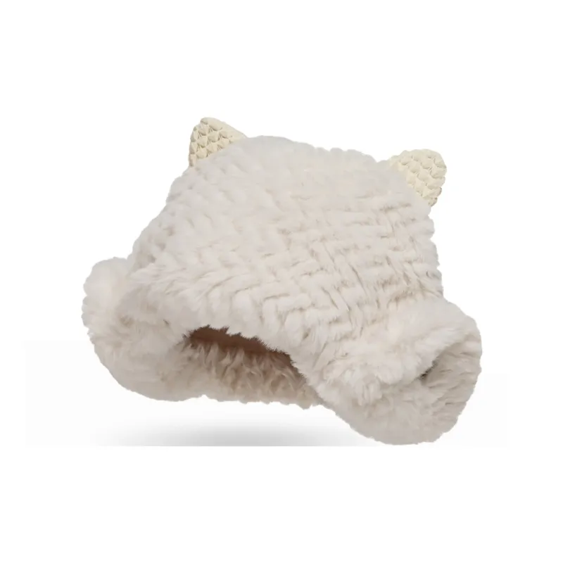 Cranta Komeia Polyester Beanies Women's-1
