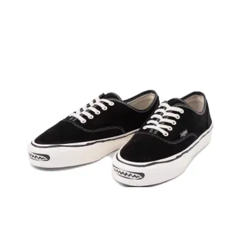 MADNESS x MIHARA YASUHIRO Low-Top Skateboard Shoes Unisex Black