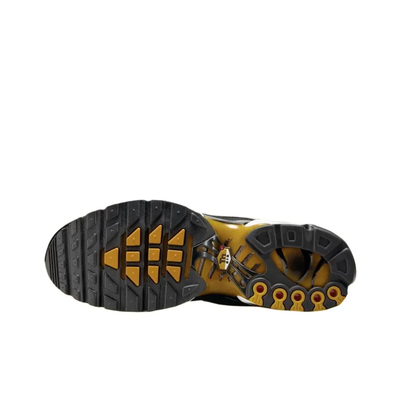 Nike Air Max Plus Black University Gold White-4