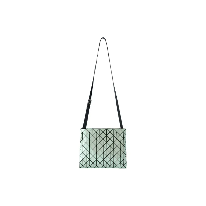 ISSEY MIYAKE Row Metallic Polyvinyl Chloride Shoulder Bag Unisex Light Green-3