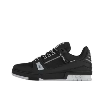 LOUIS VUITTON Trainer Water Resistant Low Top Skateboard Shoes Men's Black