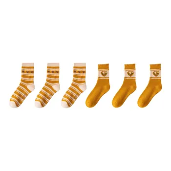 YUZHAOLIN Mid Calf Socks Women's Combo Set