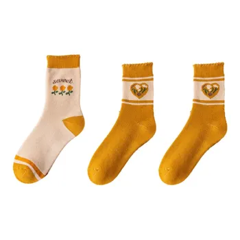 YUZHAOLIN Mid Calf Socks Women's Combo Set