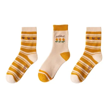 YUZHAOLIN Mid Calf Socks Women's Combo Set