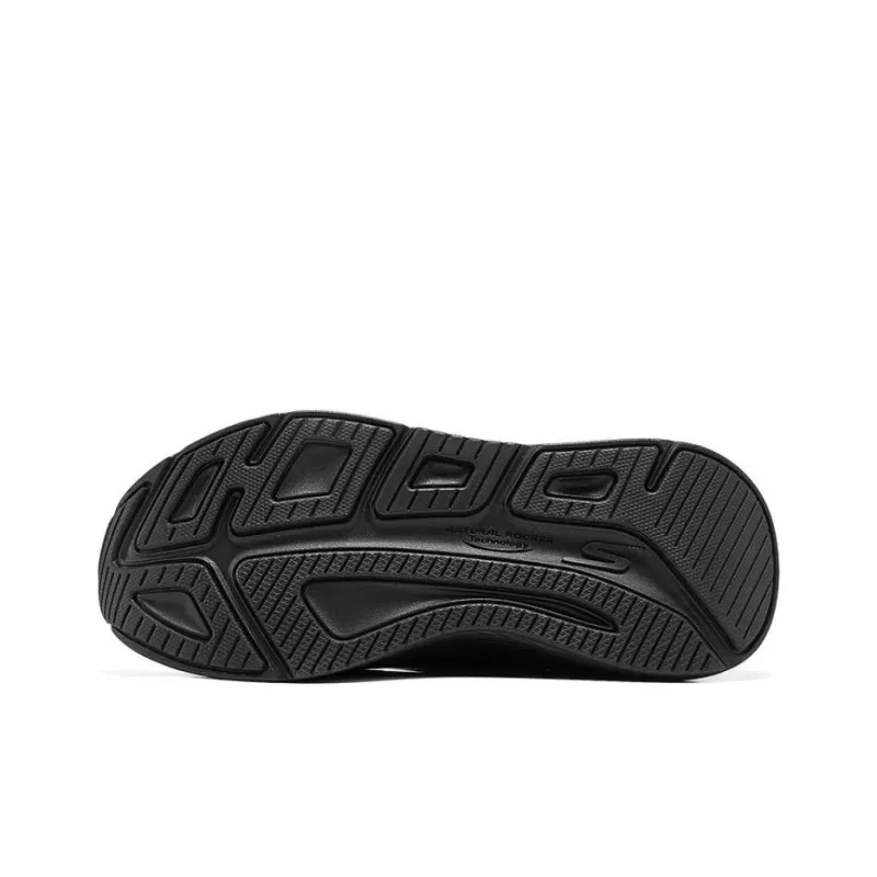 Skechers Max Cushioning Warm And Wear Resistant Short Mid Calf Snow Boots Women's Black-3