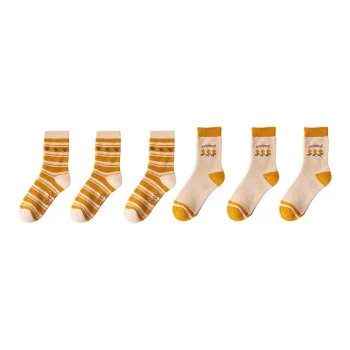 YUZHAOLIN Mid Calf Socks Women's Combo Set