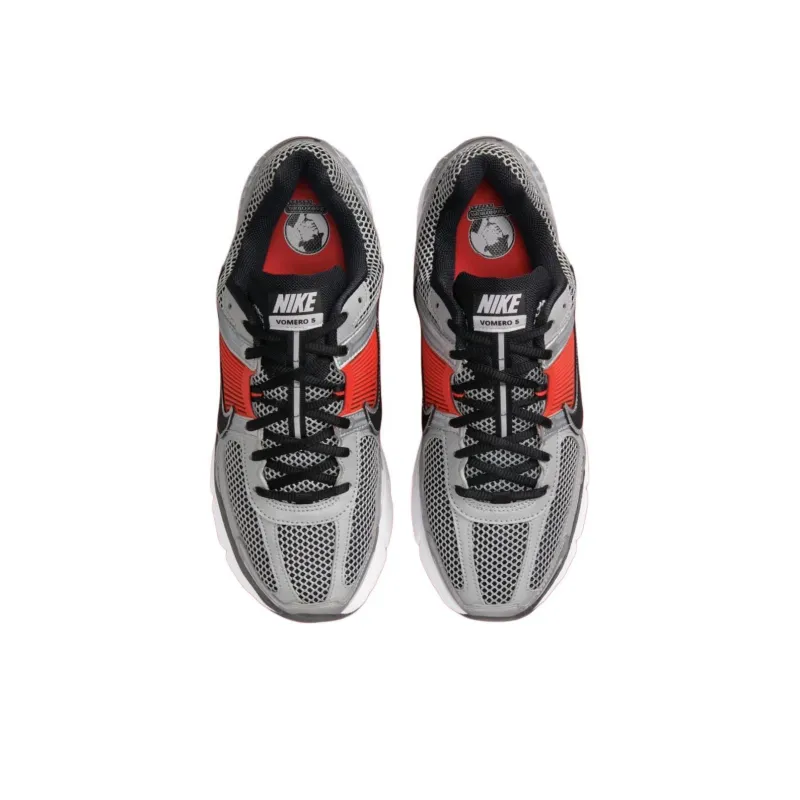 Nike Zoom Vomero 5 Bright Crimson Metallic Silver-3