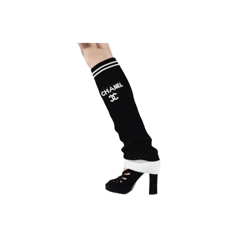 CHANEL Mid Calf Socks Women's 1 Pack Black-2