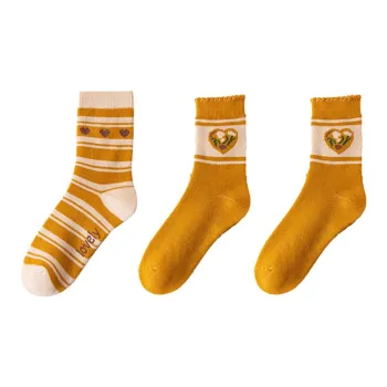 YUZHAOLIN Mid Calf Socks Women's Combo Set
