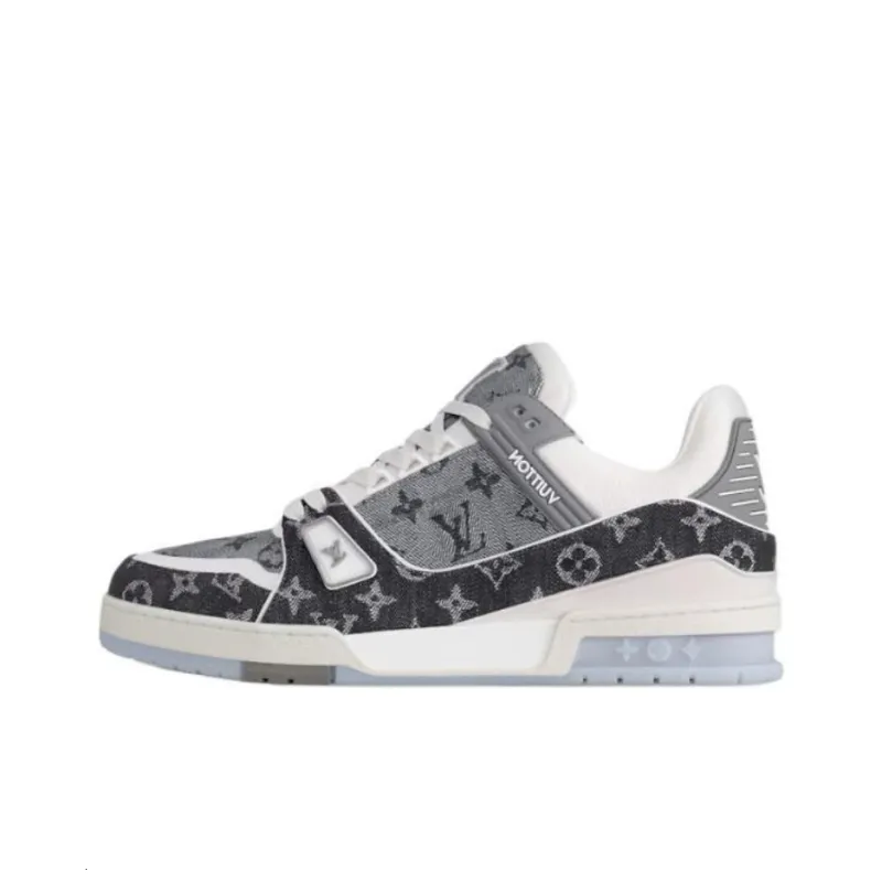 LOUIS VUITTON Trainer Low Top Skateboard Shoes Unisex Black White-0