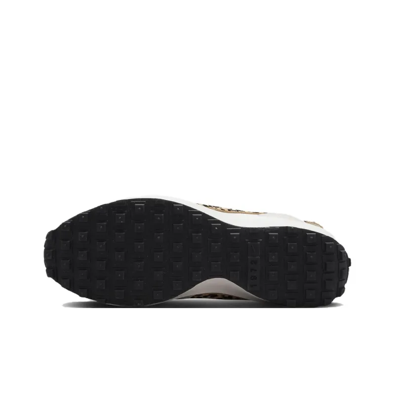 Nike Waffle Debut Phantom Summit White Black Sesame Women's-3