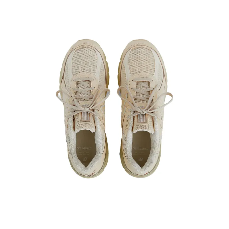 New Balance 990v4 MiUSA Macadamia Nut-2