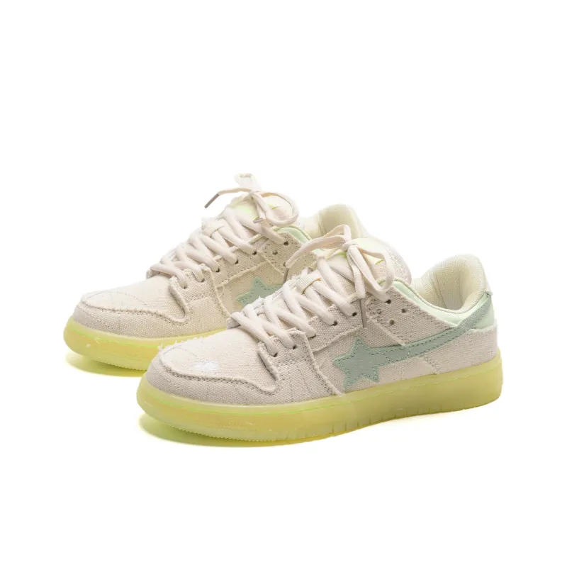 7 SEVFUN Wear resistant And Lightweight Low Top Skateboard Shoes Unisex White Green-6
