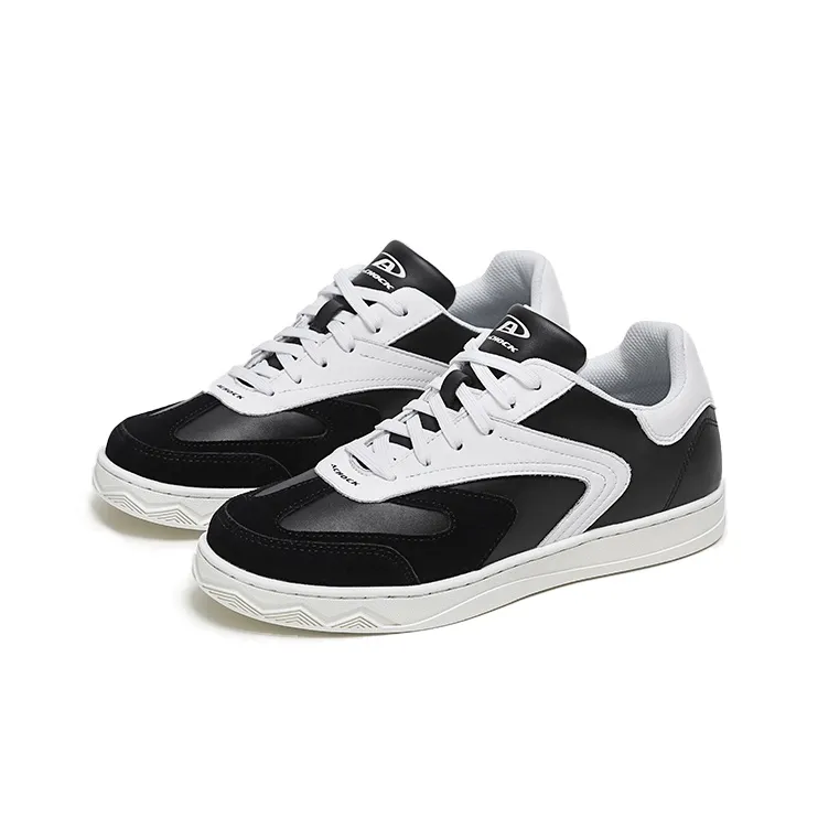A Chock Low Top Skateboard Shoes Unisex-1