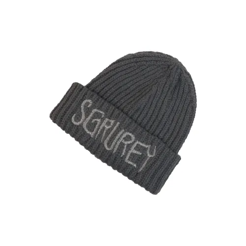 IOTS Beanies Unisex