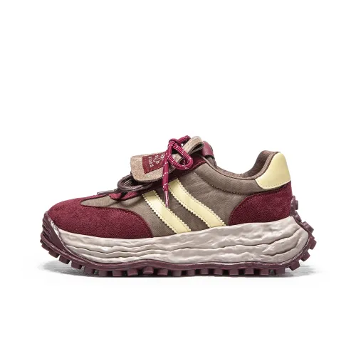 MQ Slip Resistant Cushioning Abrasion Resistant Low Top Skateboard Shoes Women's