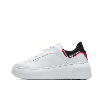 ARMANI EXCHANGEAE Low Top Skateboard Shoes Women's White