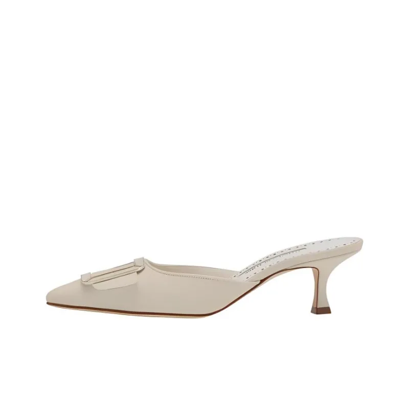 MANOLO BLAHNIK Quiet Closed Toe Slippers Women's Cream-0