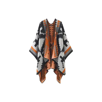 Cranta Komeia Shawls Women's