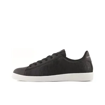 ARMANI EXCHANGE Embossed logo Low top Sneakers