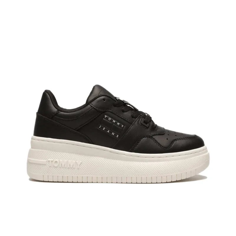 Tommy Hilfiger Low Top Casual Shoes Women's Black-1