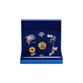 GAGA Brooches Women's