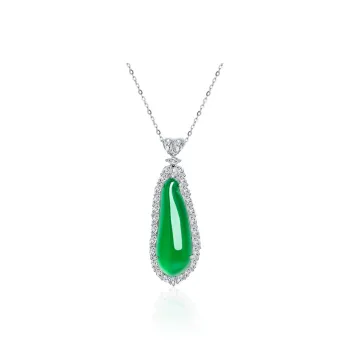 Begoris Chalcedony Necklaces Unisex