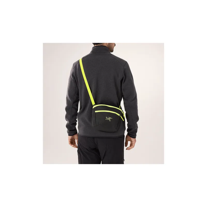 Arcteryx Mantis 2.5L Outdoor Bags Polyester Black & Neon Green Unisex-3