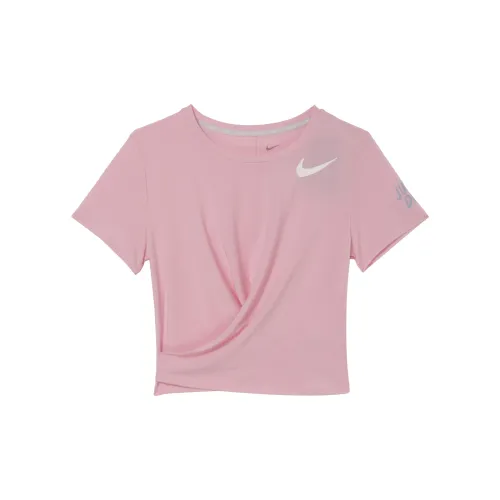 Nike T-Shirts Women's Medium Soft Pink