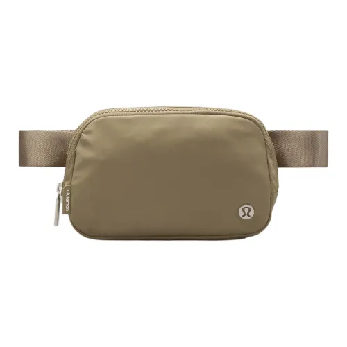 Lululemon Everywhere Nylon One Shoulder Crossbody Fanny Pack Unisex Deer Brown
