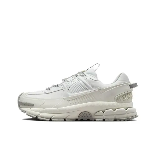 Nike Zoom Vomero Roam 
Summit White Light Bone
 Women
s