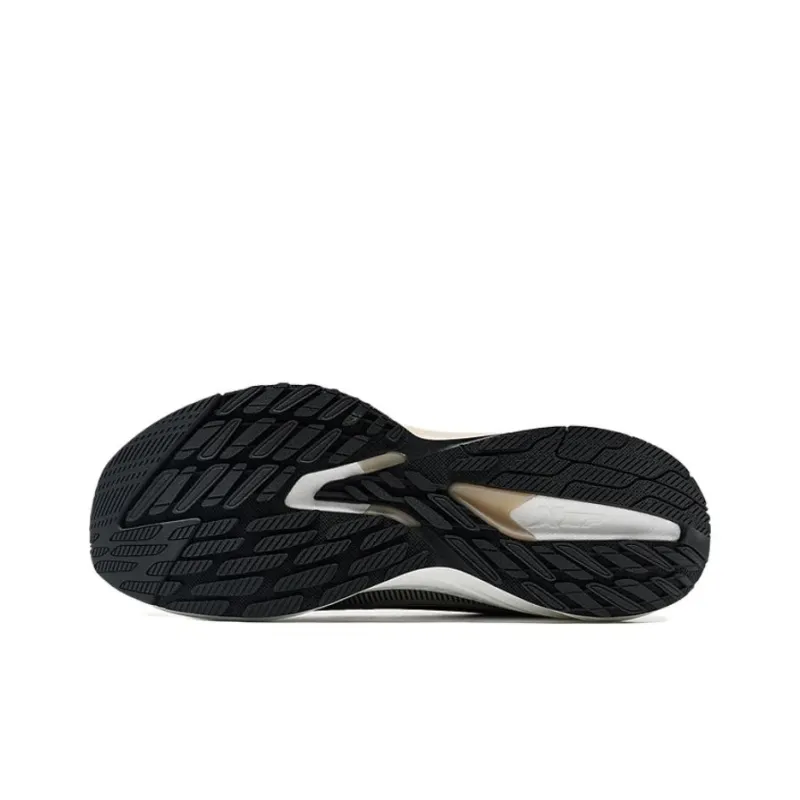 XTEP Slip Resistant Warm Low Top Casual Running Shoes Men's Black Umber-4