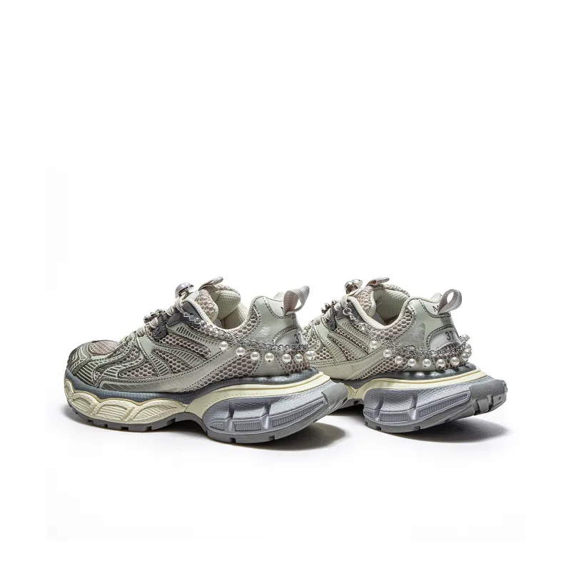 MQ Shock Absorbers With Slip Resistant Features Low Top Chunky Sneakers Women's-8