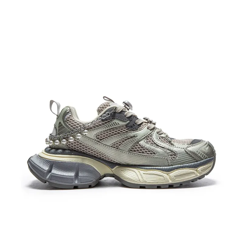 MQ Shock Absorbers With Slip Resistant Features Low Top Chunky Sneakers Women's-6