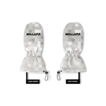 LOUIS VUITTON Damoflage Mittens