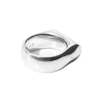 TOM WOOD Crest Ring