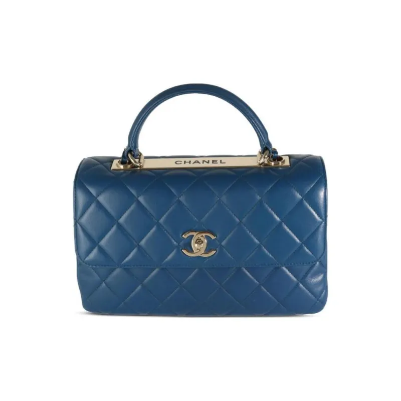 CHANEL 2017 2018 Medium Diamond quilted Handbag-0