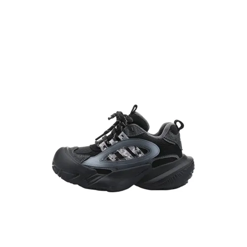 GROW WITH FREEDOM x Jeep Anti Slip Wear Resistant Low Top Kids Lifestyle Shoes Black Gray Color Kids'