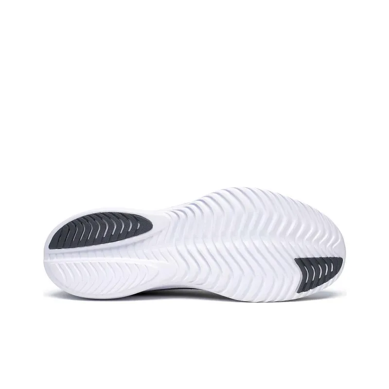 Saucony Kinvara 15 Black White-4