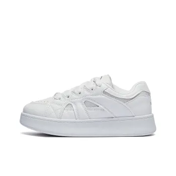 MEXICAN Abrasion Resistant Low Top Skateboard Shoes Women's White