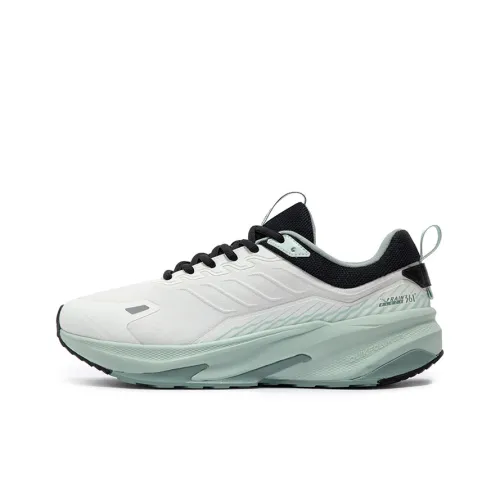 361° Mountain Rain Screens Cushioned Anti Slip And Wear Resistant Warm Low Top Casual Running Shoes Men
s White Green
