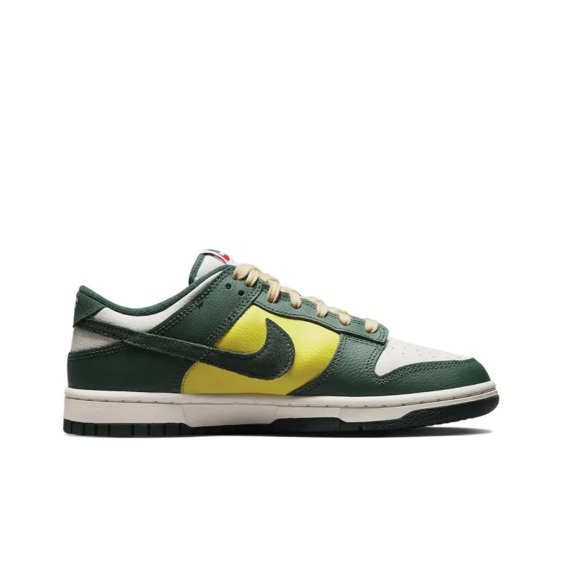 Nike Dunk Low Se Noble Green Women's-1