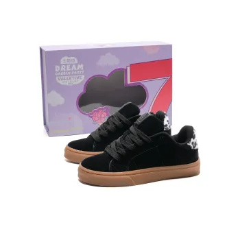 7 SEVFUN Wear-resistant And Lightweight Low-Top Skateboard Shoes Unisex Black