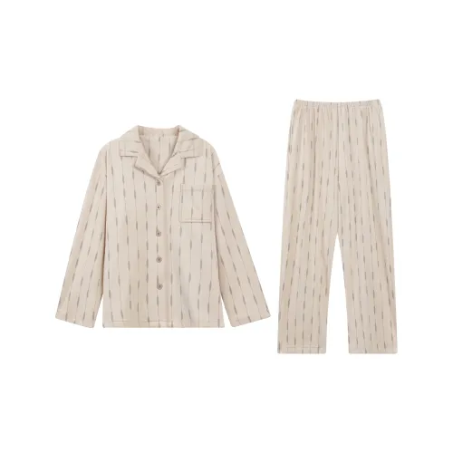 Herbal Primer Pajama Set Women's Image Color