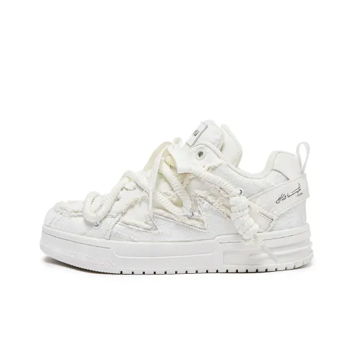 Chu wood Skateboard Shoes Unisex Low Top White, Black