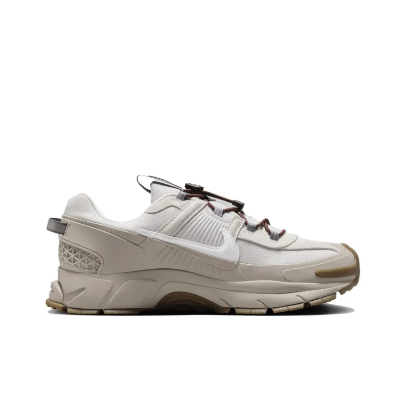Nike Zoom Vomero Roam College Grey White Gum-1