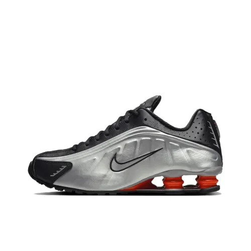 Nike Shox R4 Black Metallic Silver 2025