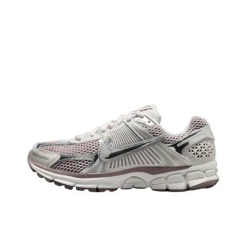 Nike Air Zoom Vomero 5 Anti Slip Wear Resistant Low Top Running Shoes Women's White Silver