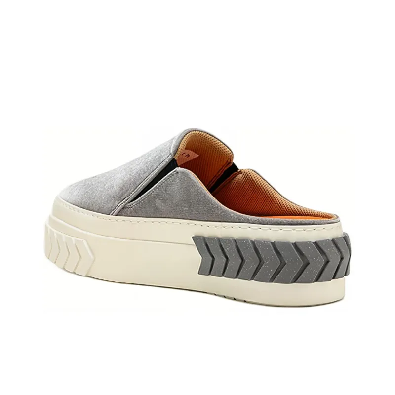 Both Tyres Slip Resistant Closed Toe Slippers Unisex Gray-3